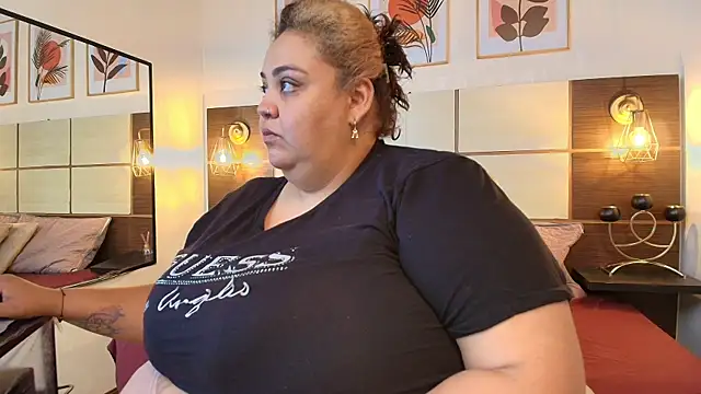 Snapshot of Alisson_am chatting on 01.27.25 Alisson am online show from 01.27.25