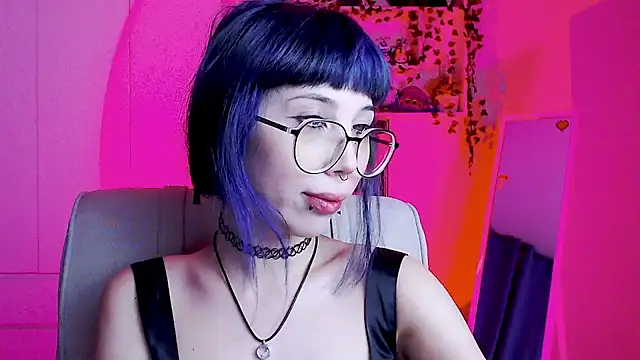 Snapshot of MoriHorri chatting on 12.05.24 MoriHorri online show from 12.05.24