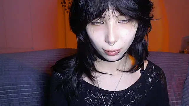 Snapshot of MoriHorri chatting on 11.03.25 MoriHorri online show from 11.03.25