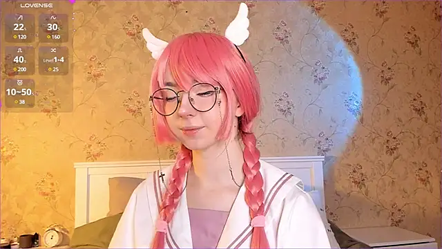 Snapshot of Nora_Failure chatting on 12.09.24 Nora Failure online show from 12.09.24