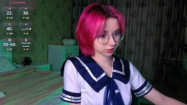 Snapshot of Nora_Failure chatting on 09.12.25 Nora Failure online show from 09.12.25