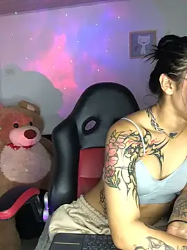 emily 22x online show from 01.07.25