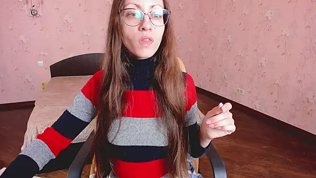 Snapshot of Pantyhose_Mila chatting on 02.09.25 Pantyhose Mila online show from 02.09.25