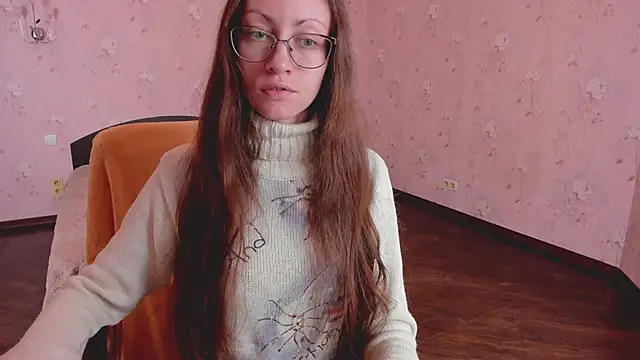 Snapshot of Pantyhose_Mila chatting on 02.25.25 Pantyhose Mila online show from 02.25.25