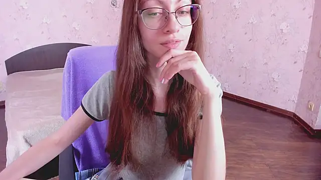 Snapshot of Pantyhose_Mila chatting on 09.11.25 Pantyhose Mila online show from 09.11.25