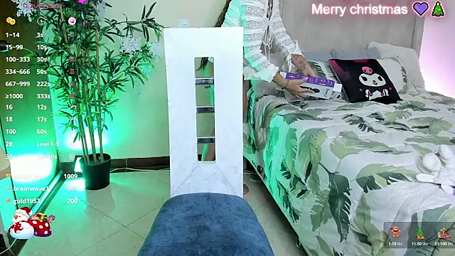 Snapshot of natty_romanof_18 chatting on 12.16.24 natty romanof 18 online show from 12.16.24