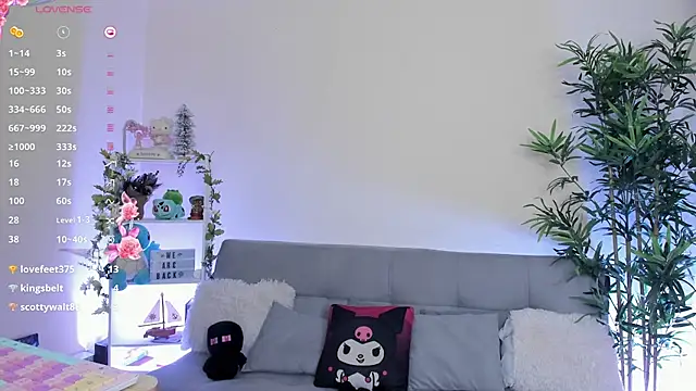 Snapshot of natty_romanof_18 chatting on 03.10.25 natty romanof 18 online show from 03.10.25