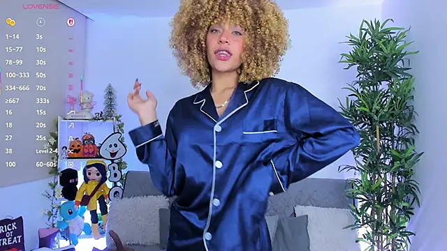 Snapshot of natty_romanof_18 chatting on 09.24.25 natty romanof 18 online show from 09.24.25