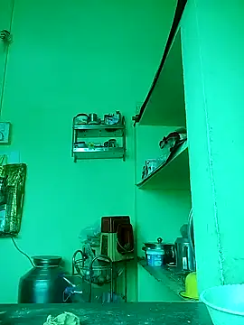 Snapshot of heenage chatting on 12.05.24 heenage online show from 12.05.24