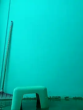 Snapshot of heenage chatting on 01.09.25 heenage online show from 01.09.25