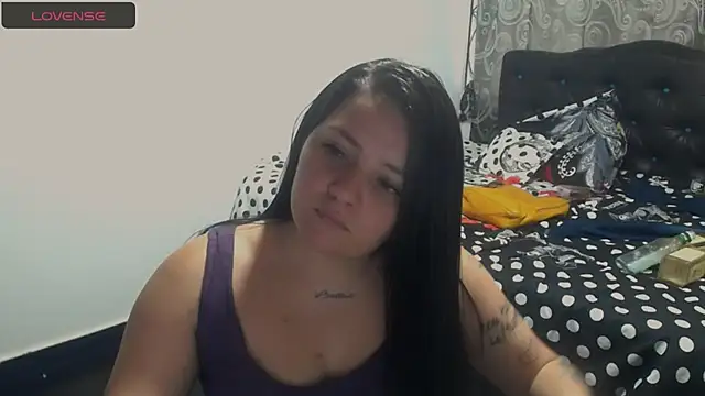 Snapshot of shopyymessyy chatting on 02.17.25 shopyymessyy online show from 02.17.25