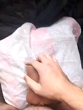 Snapshot of mattarm3122 chatting on 11.09.25 mattarm3122 online show from 11.09.25