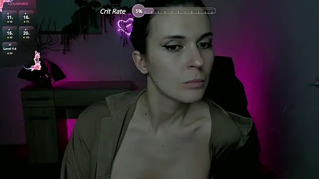 Snapshot of EricaPowers chatting on 12.26.24 EricaPowers online show from 12.26.24