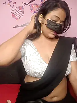 Snapshot of Cute_Kritika chatting on 01.13.25 Cute Kritika online show from 01.13.25