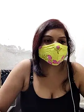 illay love online show from 10.15.25