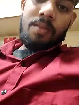 Snapshot of Rajsingh9650 chatting on 12.20.24 Rajsingh9650 online show from 12.20.24