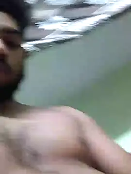 Snapshot of Rajsingh9650 chatting on 01.10.25 Rajsingh9650 online show from 01.10.25