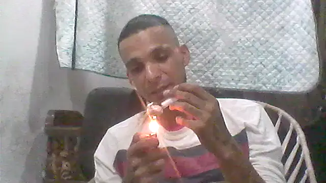 Snapshot of _Dmente_ chatting on 10.15.25 Dmente online show from 10.15.25