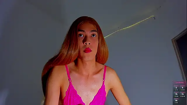 Snapshot of NickSull__ chatting on 12.17.24 NickSull online show from 12.17.24