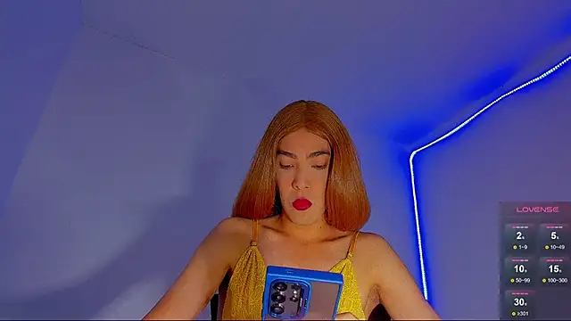 Snapshot of NickSull__ chatting on 02.08.25 NickSull online show from 02.08.25