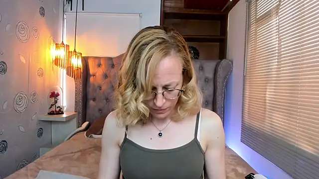 Snapshot of SammySanders chatting on 01.17.25 SammySanders online show from 01.17.25