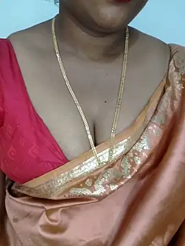 Snapshot of Sexy_Ammu_Telugu chatting on 02.16.25 Sexy Ammu Telugu online show from 02.16.25