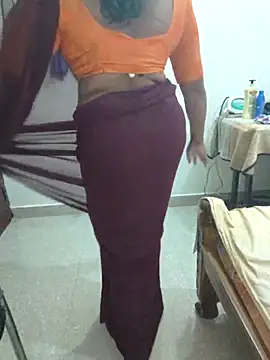 Snapshot of Sexy_Ammu_Telugu chatting on 03.17.25 Sexy Ammu Telugu online show from 03.17.25