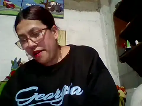 Snapshot of dafne19_ chatting on 01.28.25 dafne19 online show from 01.28.25