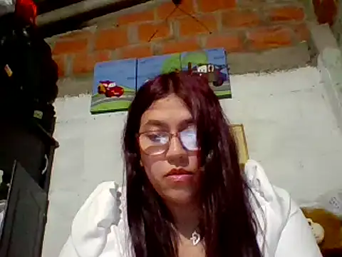 Snapshot of dafne19_ chatting on 02.16.25 dafne19 online show from 02.16.25