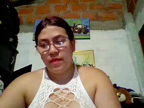 Snapshot of dafne19_ chatting on 03.14.25 dafne19 online show from 03.14.25