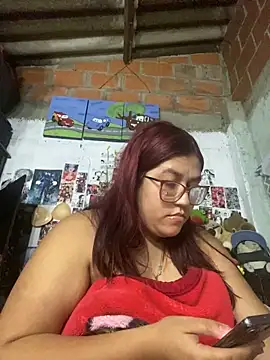 Snapshot of dafne19_ chatting on 09.15.25 dafne19 online show from 09.15.25