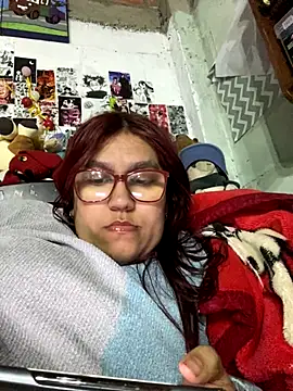 Snapshot of dafne19_ chatting on 09.19.25 dafne19 online show from 09.19.25