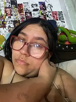 Snapshot of dafne19_ chatting on 11.04.25 dafne19 online show from 11.04.25