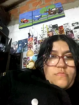 Snapshot of dafne19_ chatting on 11.19.25 dafne19 online show from 11.19.25