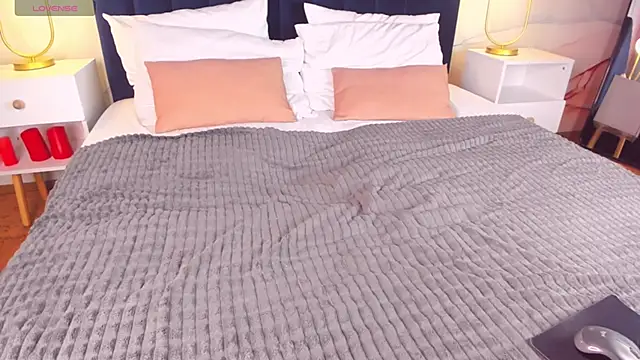 Snapshot of MaryAriel chatting on 01.19.25 MaryAriel online show from 01.19.25