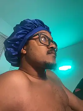 Snapshot of demonpt3 chatting on 10.02.25 demonpt3 online show from 10.02.25