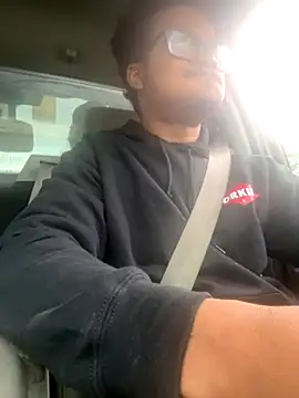 Snapshot of demonpt3 chatting on 11.10.25 demonpt3 online show from 11.10.25