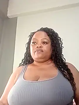 hugemelonsxxx online show from 11.04.25