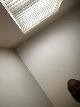 Snapshot of abdoul- chatting on 10.19.25 abdoul- online show from 10.19.25