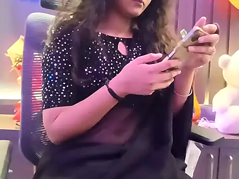 Snapshot of GoldnessAishu chatting on 01.31.25 GoldnessAishu online show from 01.31.25