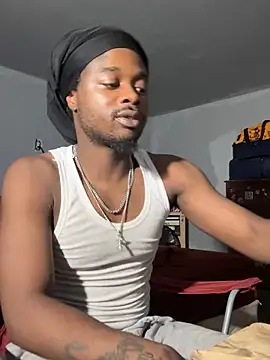 SluttyLyfe4L online show from 11.18.25