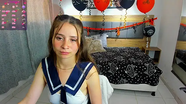 Snapshot of martina_lujann chatting on 10.09.25 martina lujann online show from 10.09.25