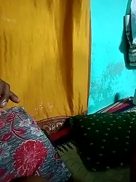 Snapshot of Lustyful_Couple chatting on 09.14.25 Lustyful Couple online show from 09.14.25