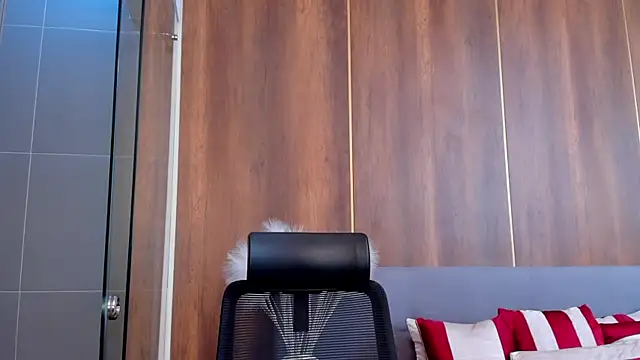 Snapshot of AishaPeyton chatting on 12.27.24 AishaPeyton online show from 12.27.24