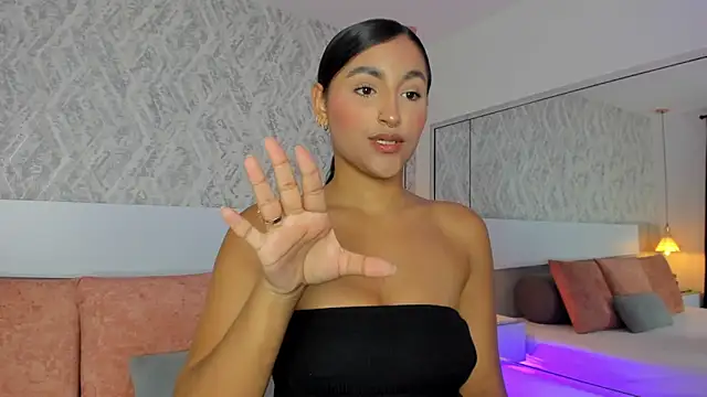 Snapshot of AishaPeyton chatting on 03.13.25 AishaPeyton online show from 03.13.25