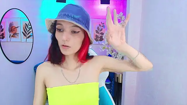 Dafne huges online show from 09.15.25