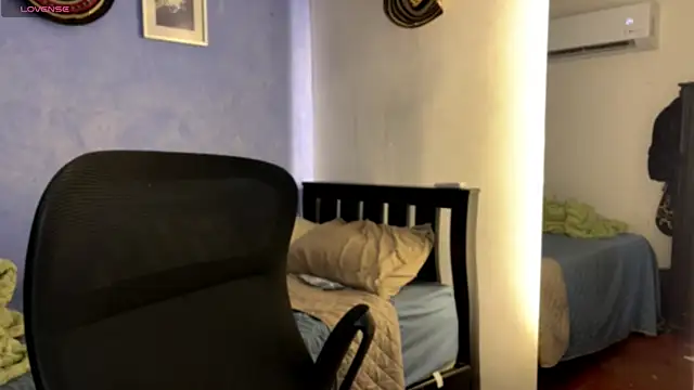 Xander bonnet1 online show from 09.10.25