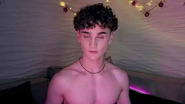 adam 21cm   online show from 01.09.25