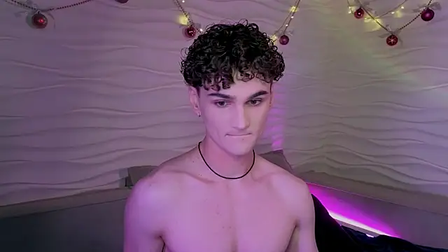 adam 21cm   online show from 01.12.25