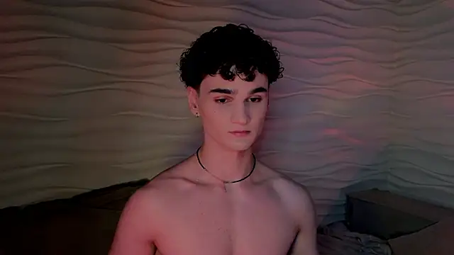 adam 21cm   online show from 03.13.25